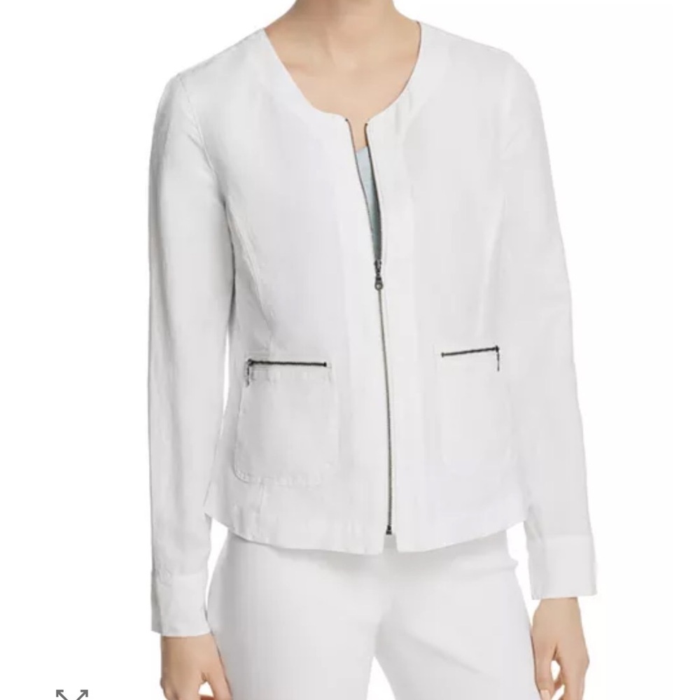 NIC+ZOE Classic White Blazer with Zipper Details - Picture 7 of 9